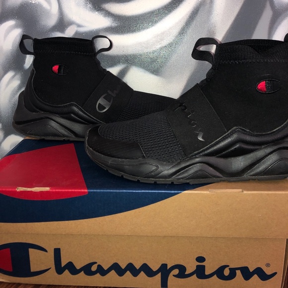 ***SOLD*** Champion Rally Pro ‘Black’ - Picture 1 of 5